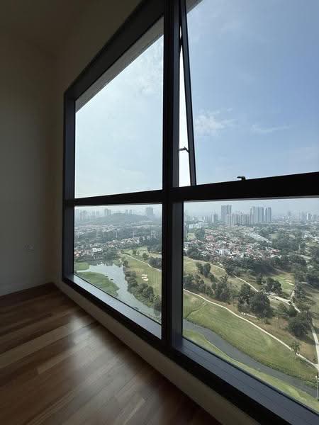 Kediaman Servis untuk Dijual di Edelweiss @ Tropicana Gardens - Peter Kok - Bedroom 2 view - PropertyGuru.com.my