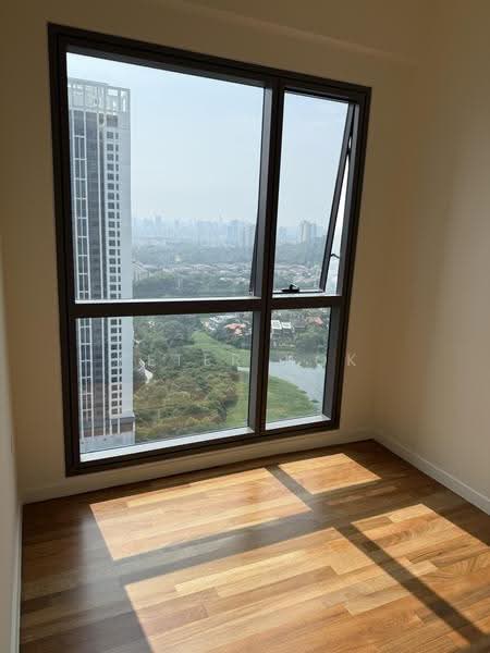 Kediaman Servis untuk Dijual di Edelweiss @ Tropicana Gardens - Peter Kok - 3rd Bedroom view - PropertyGuru.com.my