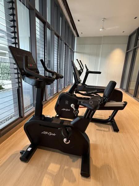 Kediaman Servis untuk Dijual di Edelweiss @ Tropicana Gardens - Peter Kok - Gym - PropertyGuru.com.my