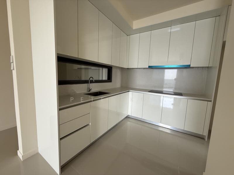 Kediaman Servis untuk Dijual di Edelweiss @ Tropicana Gardens - Peter Kok - Kitchen - PropertyGuru.com.my