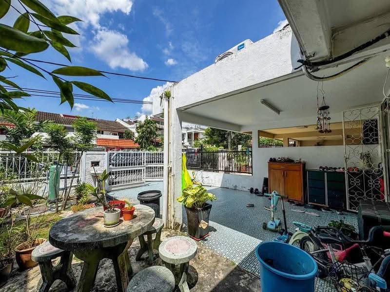 1-storey Terraced House for Sale in Bangsar Baru (Bangsar) - Tom Yip - Exterior - PropertyGuru.com.my