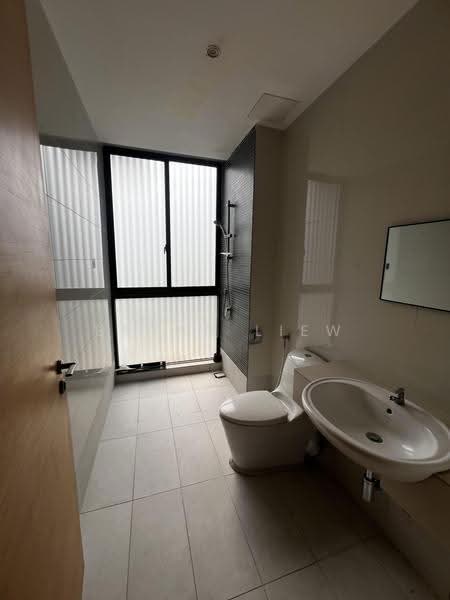 Rumah Teres untuk Disewa di Damansara Perdana (Selangor) - Bryan Liew - Bathroom - PropertyGuru.com.my