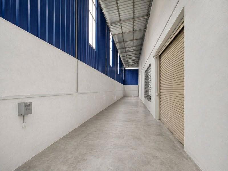 Kilang Berkembar untuk Dijual di Indahpura Industrial Park (Kulai) - Trish Ng - Corridor - PropertyGuru.com.my