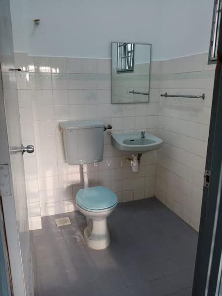 Rumah Teres 2-Tingkat untuk Dijual di Usj 3 (Subang Jaya) - Kevin Look - Bathroom - PropertyGuru.com.my