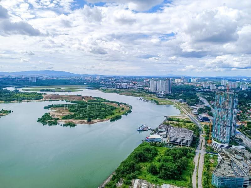 Condominium for Sale at Royal Strand @ Country Garden Danga Bay - Neilson Tan - Exterior - PropertyGuru.com.my