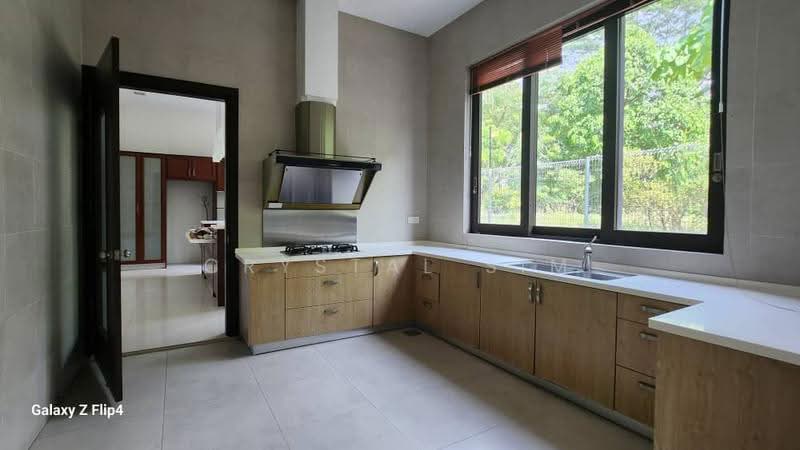Bungalow House untuk Dijual di Seremban (Negeri Sembilan) - Crystal Sim - Kitchen - PropertyGuru.com.my