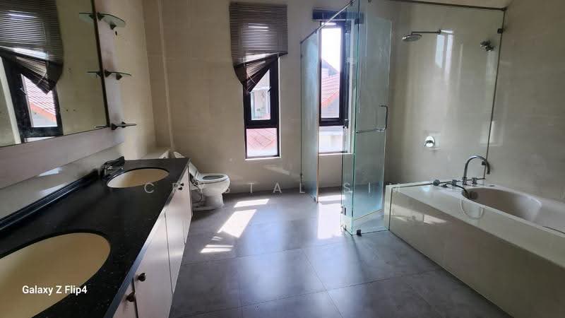 Bungalow House untuk Dijual di Seremban (Negeri Sembilan) - Crystal Sim - Bathroom - PropertyGuru.com.my