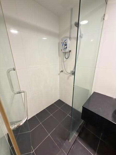 Kediaman Servis untuk Disewa di Maritime Suite - Fanny Wong - Bathroom - PropertyGuru.com.my