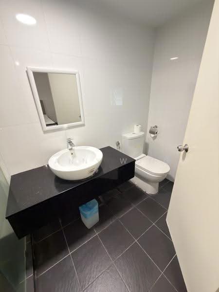 Kediaman Servis untuk Disewa di Maritime Suite - Fanny Wong - Bathroom - PropertyGuru.com.my