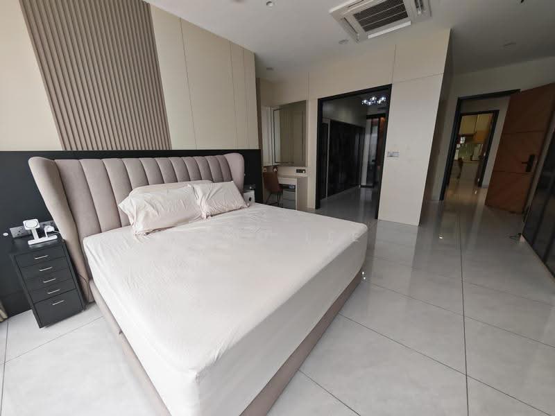 Rumah Teres untuk Dijual di Taman Overseas Union (Taman Oug) (Jalan Klang Lama (Old Klang Road)) - Bobo Lee - Bedroom - PropertyGuru.com.my