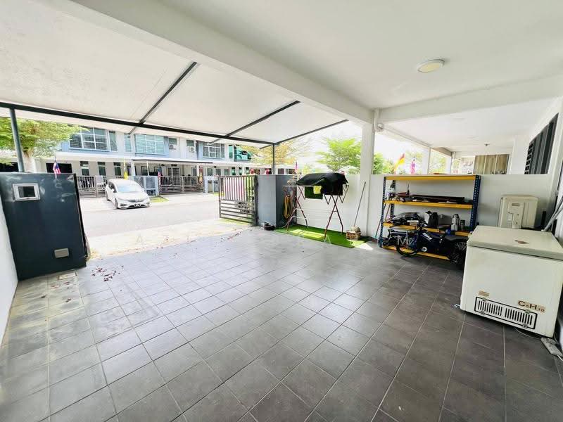 2-storey Terraced House for Sale in Taman Bangi Avenue (Bangi) - Azli Ibrahim - Exterior - PropertyGuru.com.my