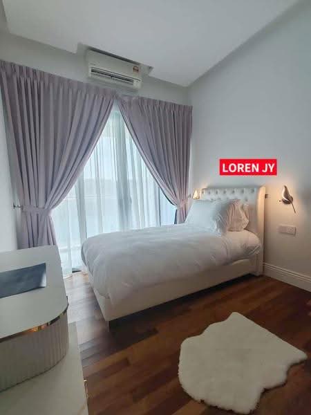 Condominium for Sale at Queens Residences Q2 @ Queens Waterfront - Loren Jia Ying - Bedroom - PropertyGuru.com.my