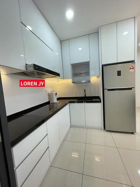 Condominium for Sale at Queens Residences Q2 @ Queens Waterfront - Loren Jia Ying - Kitchen - PropertyGuru.com.my
