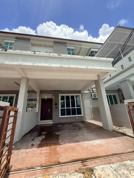 3-storey Terraced House for Sale in Kampung Bukit (Bayan Lepas) - Jeff Ooi - Exterior - PropertyGuru.com.my