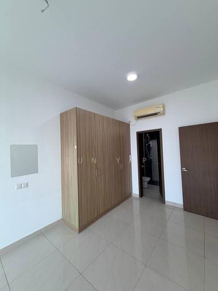 Service Residence for Rent at D'Secret Garden (Pangsapuri Kempas Indah) - Sun Yap - Bedroom - PropertyGuru.com.my