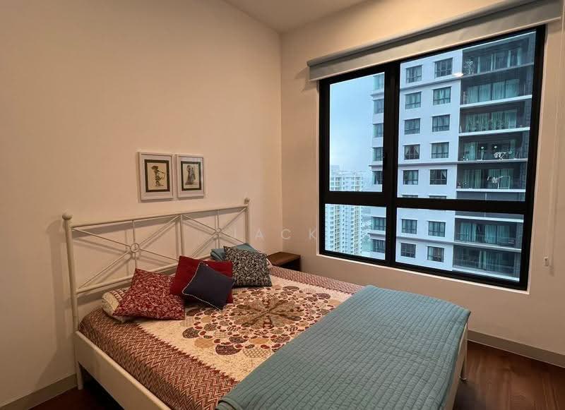 Kondominium untuk Disewa di Residensi Astrea - Jack Chan - Bedroom - PropertyGuru.com.my
