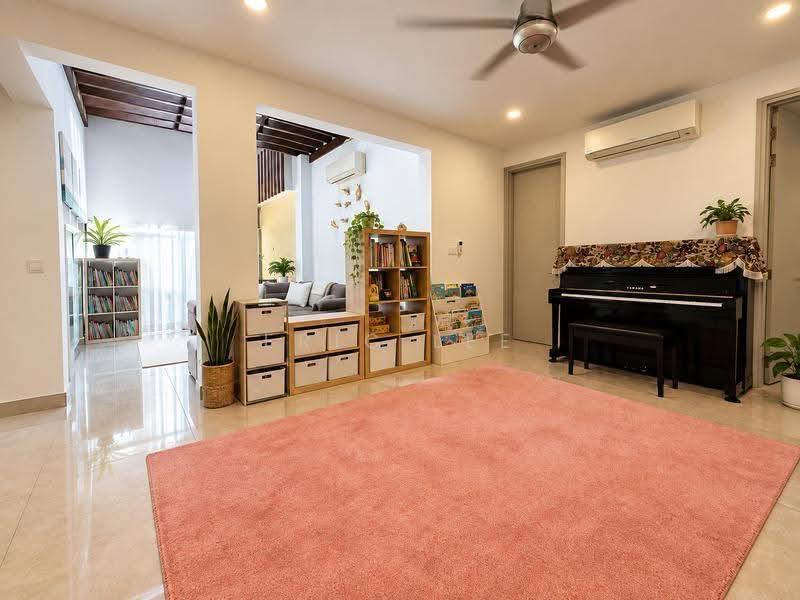 Rumah Berkembar untuk Dijual di Mont Kiara (Kuala Lumpur) - Eric Lee - Living Room - PropertyGuru.com.my