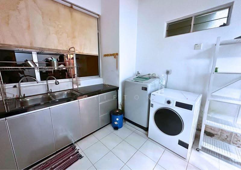 Condominium for Sale at Putra Place Condominium - Clifton Chee - PropertyGuru.com.my