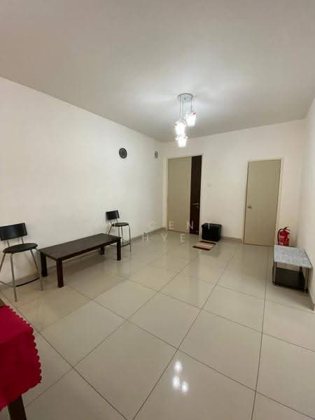 Kondominium untuk Dijual di The Zest @ Kinrara 9 - Vincent Chye - Living Room - PropertyGuru.com.my