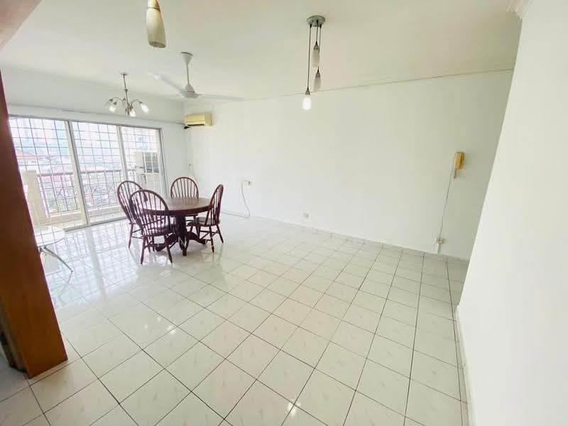 Kondominium untuk Dijual di Endah Ria - Vincent Chye - Dining Room - PropertyGuru.com.my