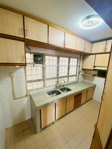 Kondominium untuk Dijual di Endah Ria - Vincent Chye - Kitchen - PropertyGuru.com.my