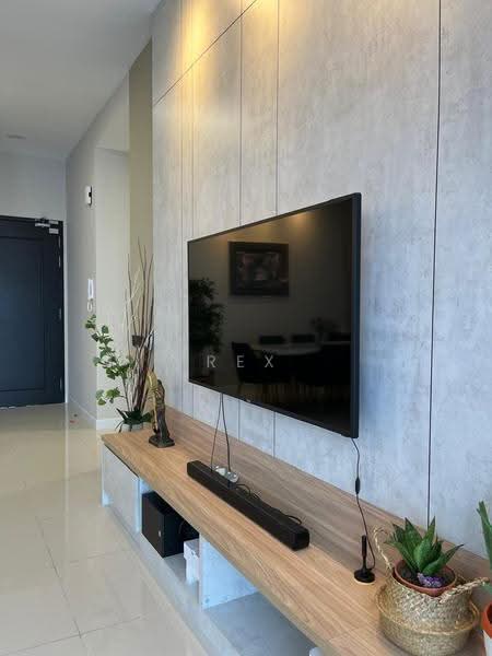 Kediaman Servis untuk Disewa di The Park 2 - Rex Lim - Living Room - PropertyGuru.com.my