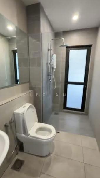 Kediaman Servis untuk Disewa di Atwater : Service Residences - Alex Ang - Bathroom - PropertyGuru.com.my