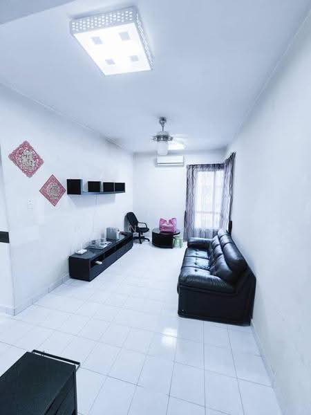 Apartment for Sale at 162 Residency - Penny Yap - Living Room - PropertyGuru.com.my