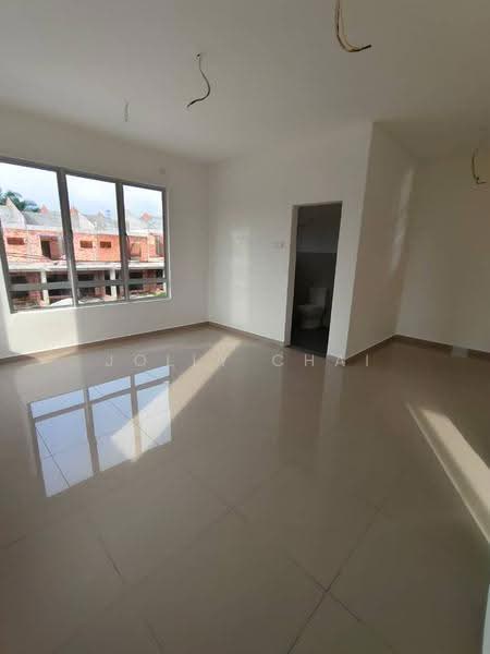 Rumah Teres 2-Tingkat untuk Dijual di Sepang (Selangor) - Jolly Chai - Interior - PropertyGuru.com.my
