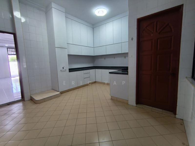 2-storey Terraced House for Rent in Taman Molek (Johor Bahru) - ERIC YAP - Kitchen - PropertyGuru.com.my