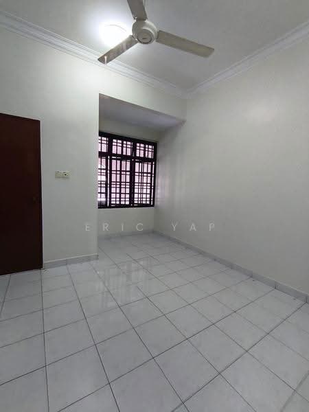2-storey Terraced House for Rent in Taman Molek (Johor Bahru) - ERIC YAP - Interior - PropertyGuru.com.my