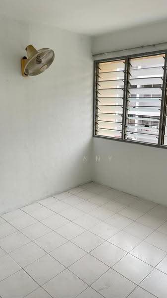 Rumah Flat untuk Disewa di Taman Lip Sin Block 1, 3 & 5 - Rainny Wong - Interior - PropertyGuru.com.my