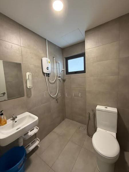 Kediaman Servis untuk Disewa di Savio @ Riana Dutamas - Leslie Kua - Bathroom - PropertyGuru.com.my