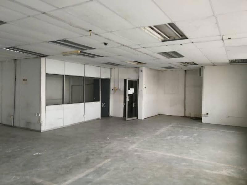 Factory for Rent in Taman Perindustrian Batu Tiga (Glenmarie) - sk Yeo - Interior - PropertyGuru.com.my
