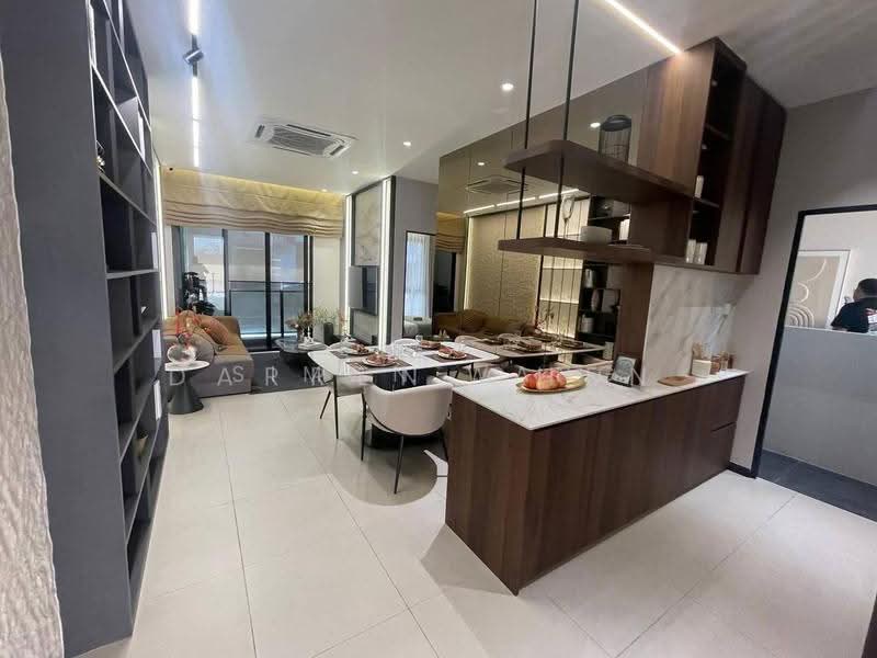 Service Residence for Sale at The Address @ Maxim Pelangi - Simon Wang - Living Room - PropertyGuru.com.my