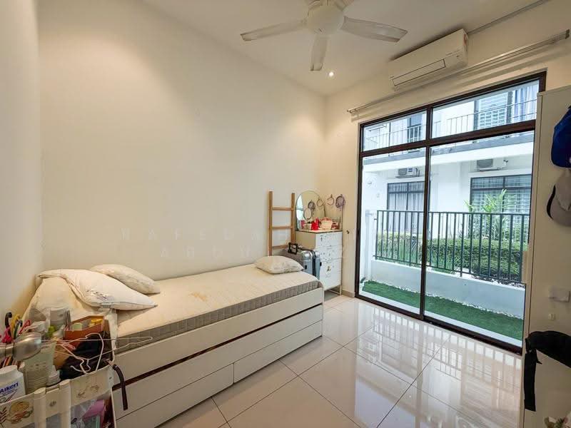 Rumah Teres 2-Tingkat untuk Dijual di Eco Grandeur (Puncak Alam) - Rafedah Binti Abdul Aziz - Bedroom - PropertyGuru.com.my