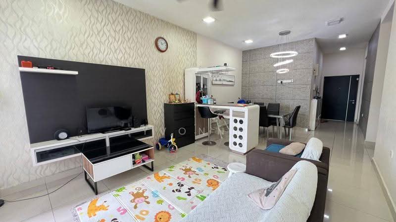 Kondominium untuk Dijual di M Condominium @ Larkin - Yvonne Lim - Living Room - PropertyGuru.com.my