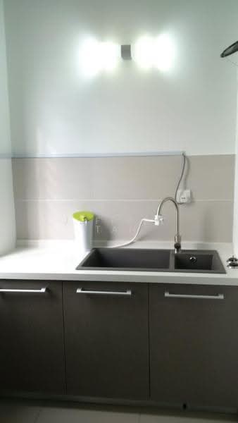 Rumah Teres 3-Tingkat untuk Dijual di Sunway Cassia (Batu Maung) - Jeffrey Tan - Kitchen - PropertyGuru.com.my