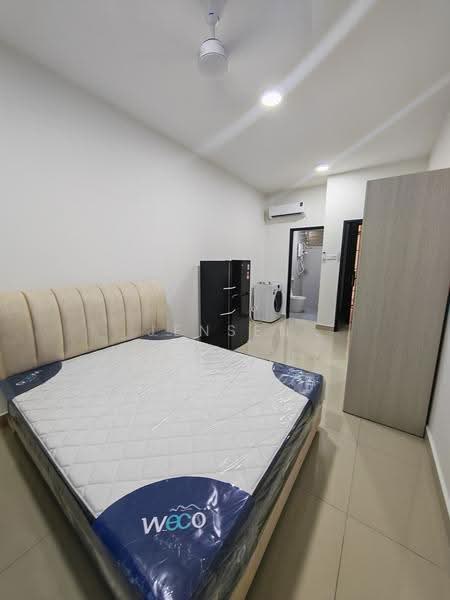 Service Residence for Rent at TRELLIS RESIDENCES - Jensen Goh - Bedroom - PropertyGuru.com.my