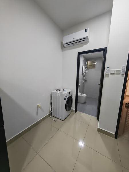 Service Residence for Rent at TRELLIS RESIDENCES - Jensen Goh - Bathroom - PropertyGuru.com.my