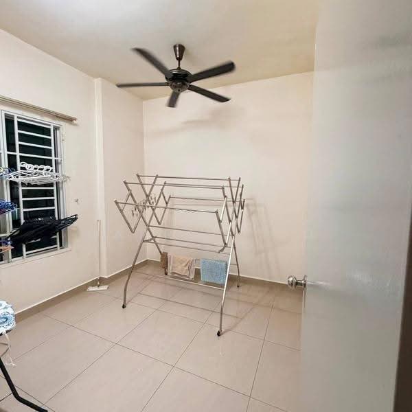 Service Residence for Sale at SuriaMas Suites - Darren Siu - Interior - PropertyGuru.com.my