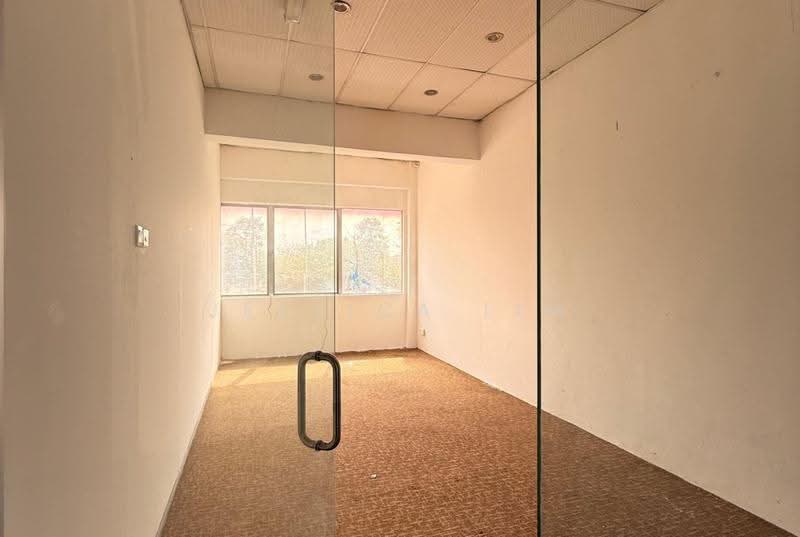 Office for Sale in Shah Alam (Selangor) - Jessica Lim - Interior - PropertyGuru.com.my