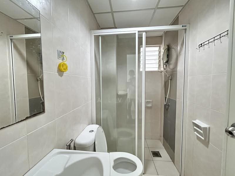 Kediaman Servis untuk Disewa di Subang Avenue - Calvin Hoh - Bathroom - PropertyGuru.com.my