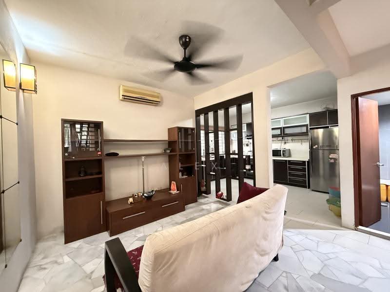 2-storey Terraced House for Sale in Taman Bukit Desa (Taman Desa) - Alex Loh - Living Room - PropertyGuru.com.my