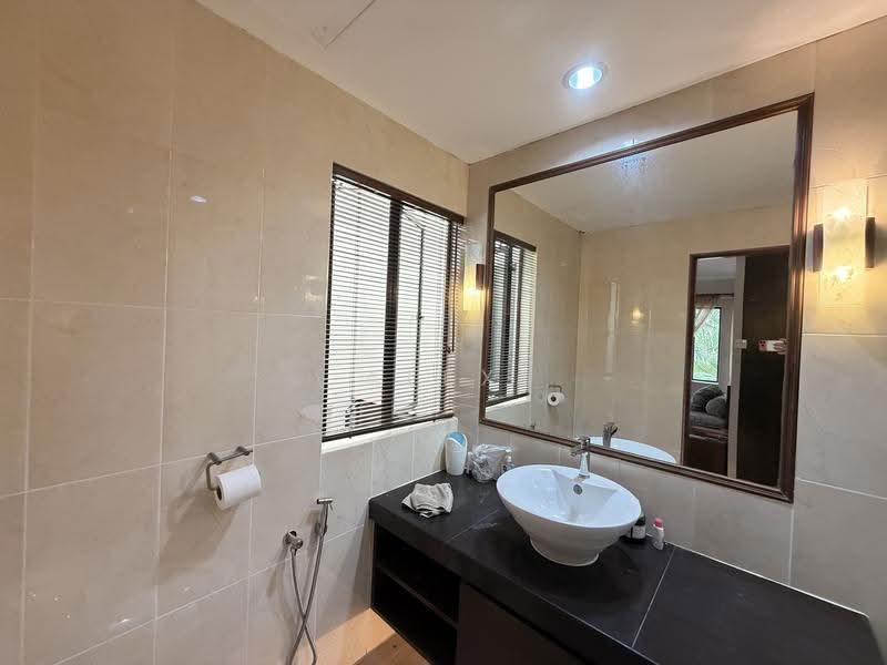 2-storey Terraced House for Sale in Taman Bukit Desa (Taman Desa) - Alex Loh - Bathroom - PropertyGuru.com.my