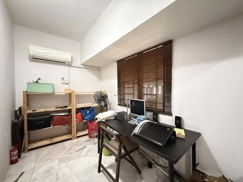 2-storey Terraced House for Sale in Taman Bukit Desa (Taman Desa) - Alex Loh - Study - PropertyGuru.com.my