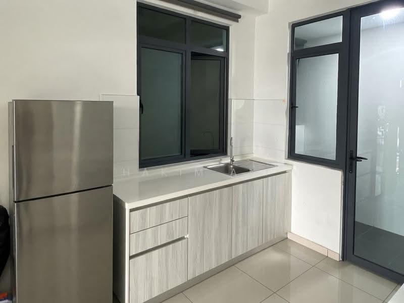 Kediaman Servis untuk Disewa di Kenwingston Square Garden - Hakim Ali - PropertyGuru.com.my