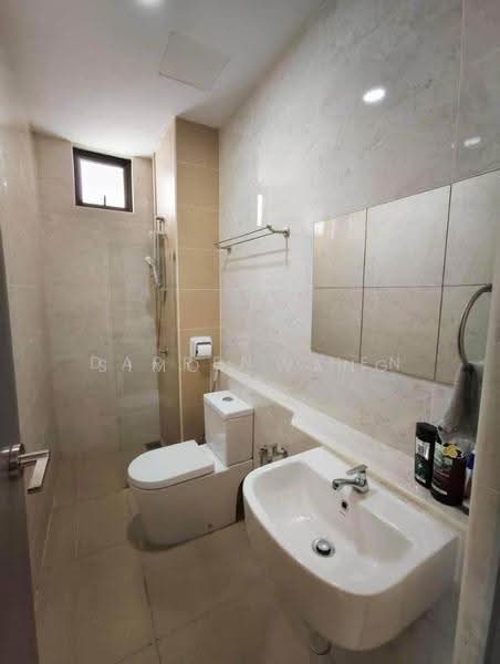 Pangsapuri untuk Dijual di R&F Princess Cove Phase 3-New Casa Suites - Simon Wang - Bathroom - PropertyGuru.com.my