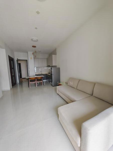 Kondominium untuk Disewa di Bay Point @ Country Garden Danga Bay - Jensen Goh - Living Room - PropertyGuru.com.my
