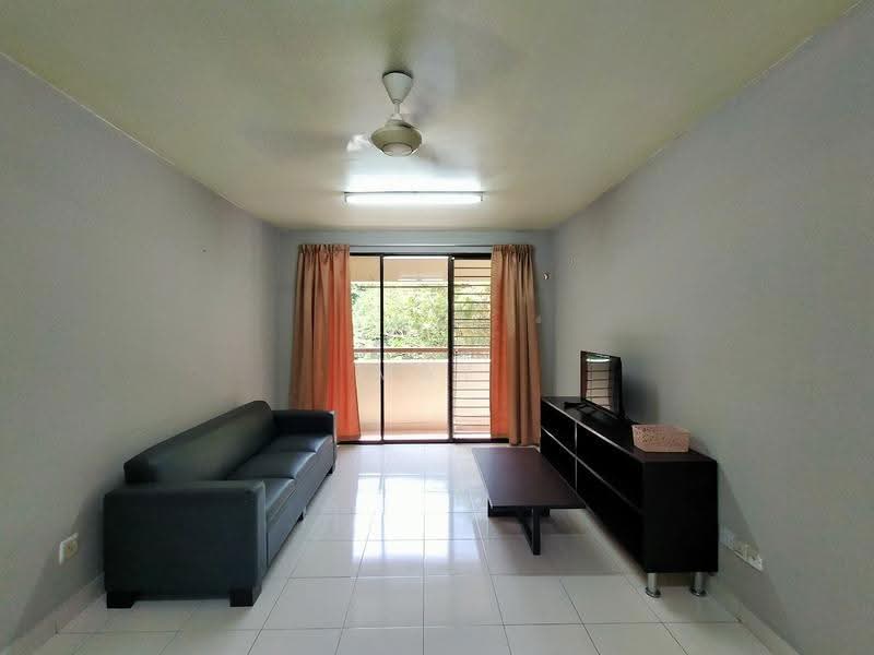 Condominium for Rent at Putra Villa - May Tai - Living Room - PropertyGuru.com.my